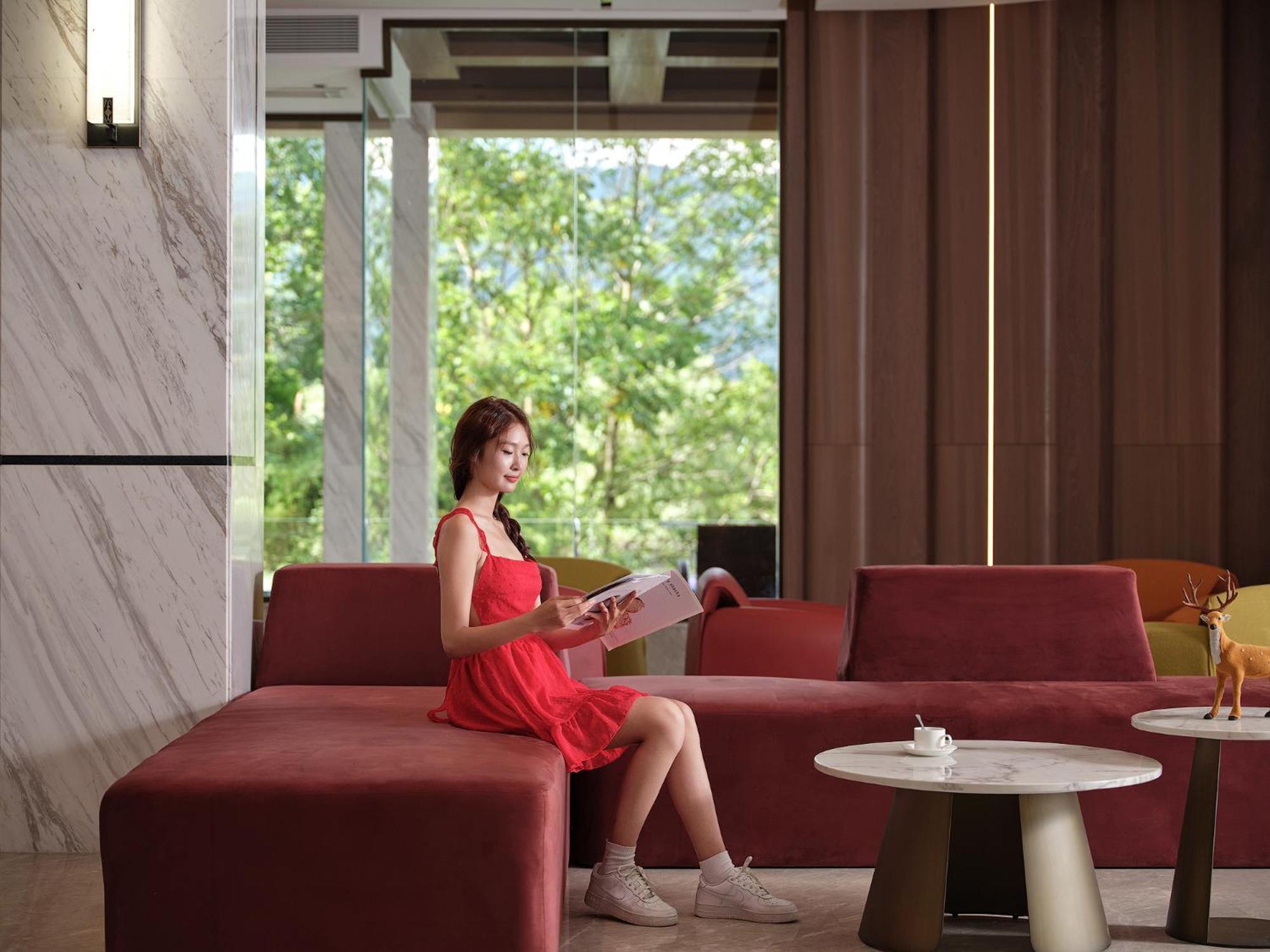 Zhangjiajie Utopia Hotel--Free One Way Pick Up Service Over 2 Nights Exterior foto